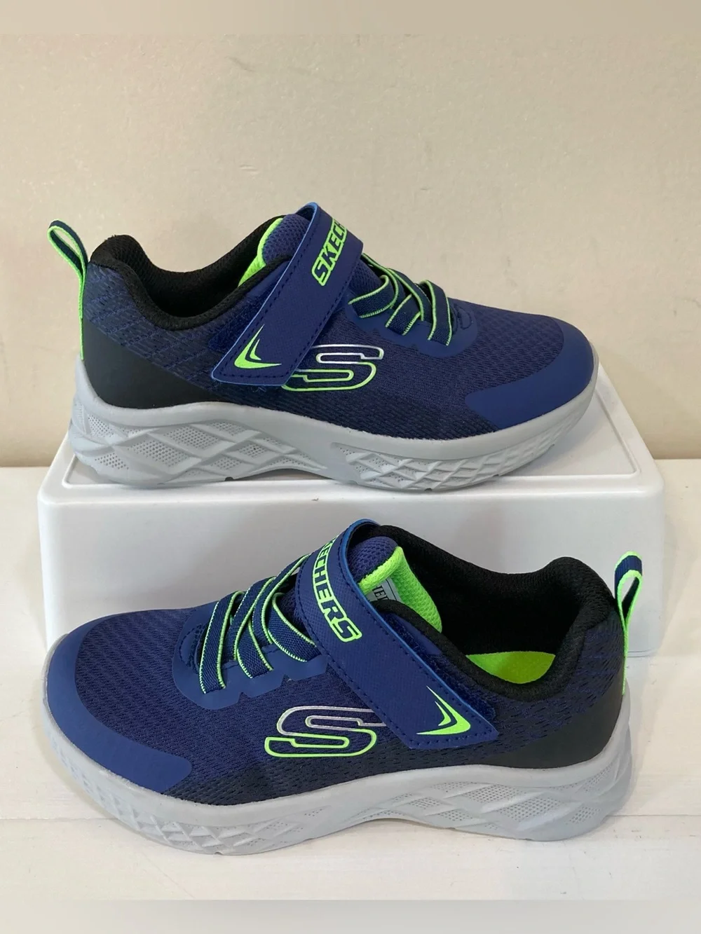 Skechers boys microspec